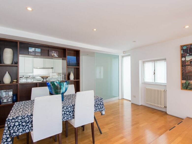 Rsh Lucina Design Terrace Apartment