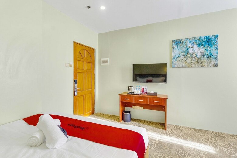 Hotel Reddoorz Premium @ Mabolo Cebu 2