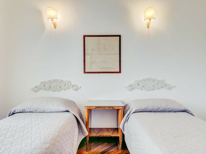 Rsh Bernini Luxury Panoramic Apartment
