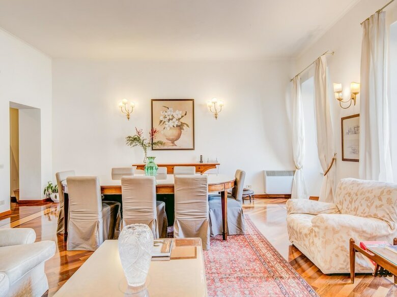 Rsh Bernini Luxury Panoramic Apartment