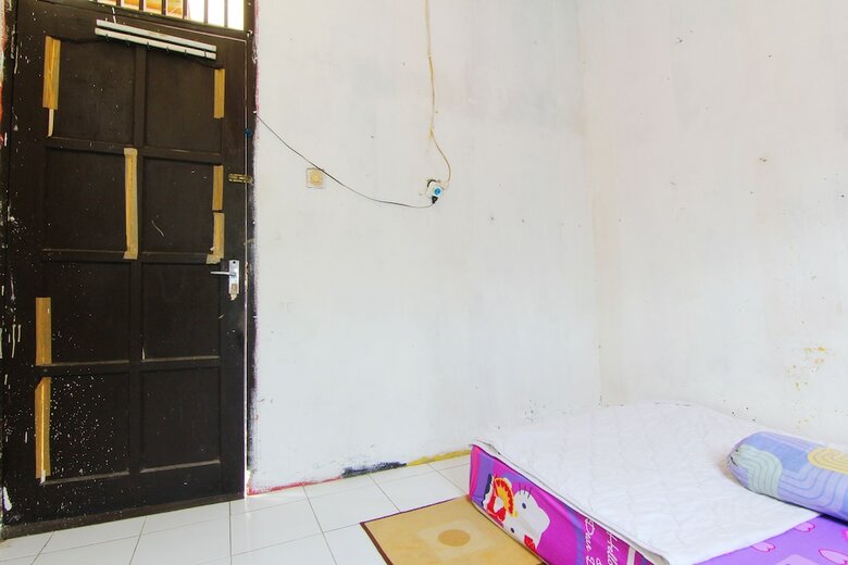 Hotel D'angkring Wisma Sarjana