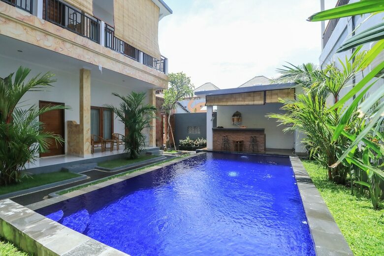 Hotel Canggu Kayuma House