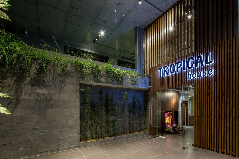 Tropical House Apartment Da Nang
