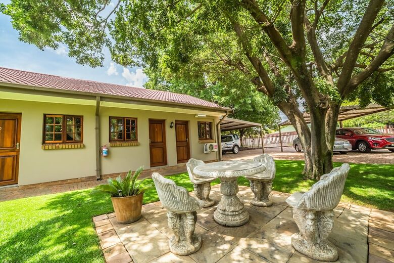 Hotel Beryl1 Guest House