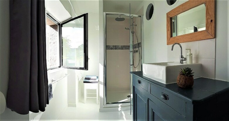 Bed & Breakfast La Fontaine de Resnel