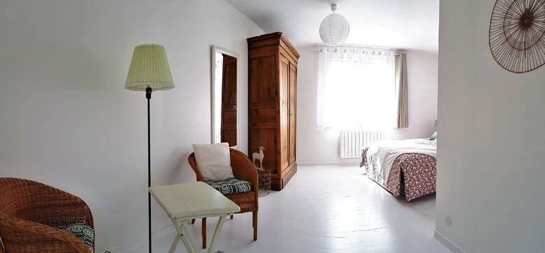 Bed & Breakfast La Fontaine de Resnel
