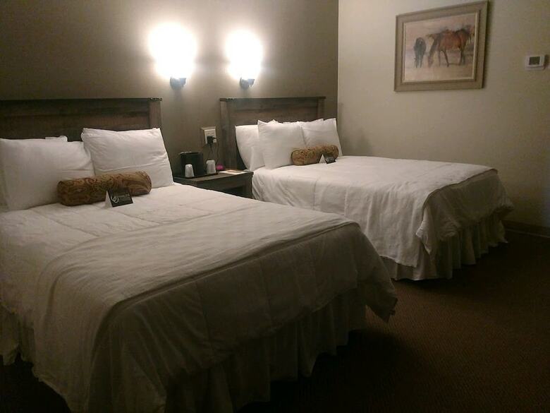 Posada The Stables Inn And Suites
