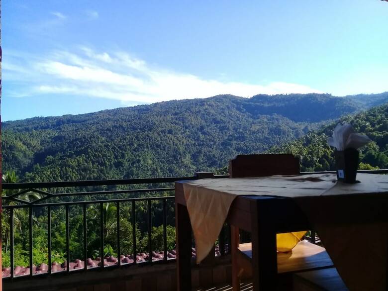 Hotel Aris Homestay And Warung Made