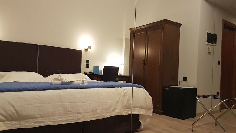 Hotel Anastazia Luxury Suites & Rooms
