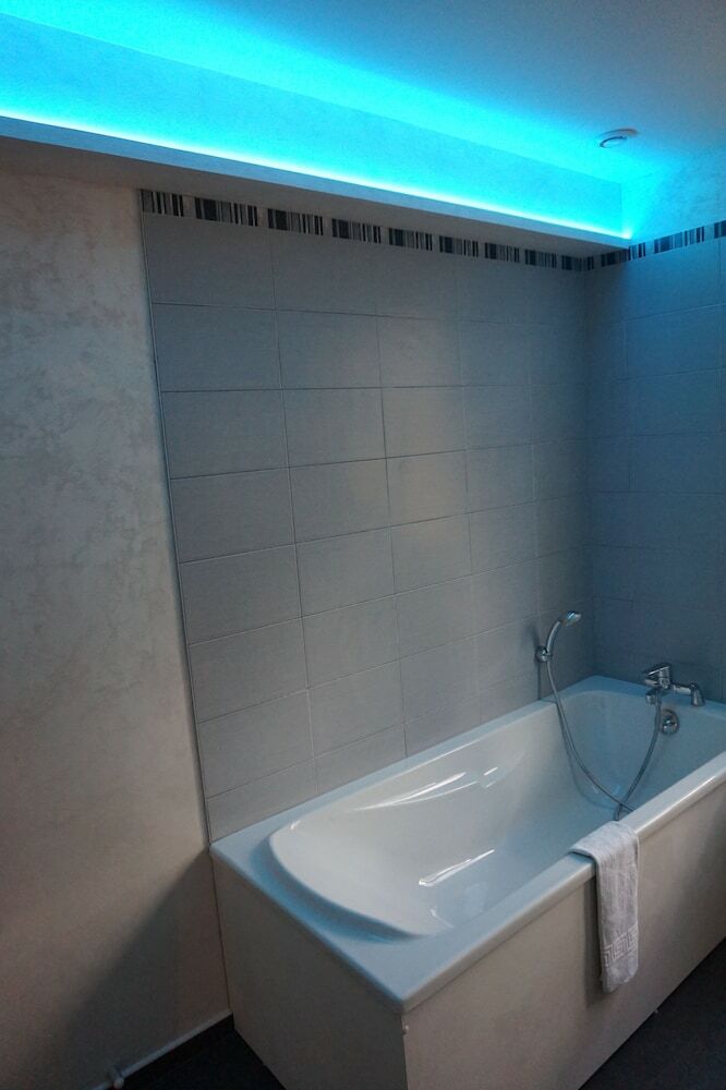 Hotel Chambres D'h�tes Joly Saint Sauveur
