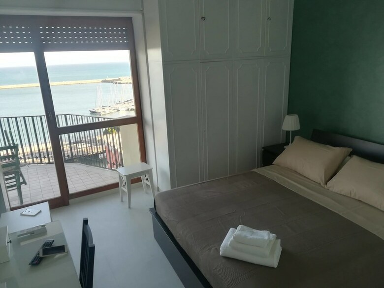 Hotel Guest House Domus Cicerone