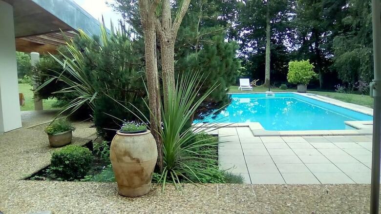 Hotel Chambres D'h�tes Les Barrerres