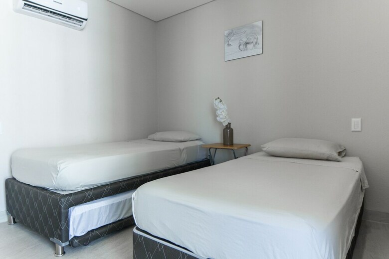 Apartamentos Martinique By Nomad Guru