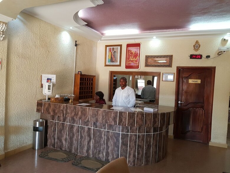 Hotel Golden Plazza