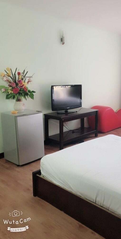 Oyo 627 Long Son Hotel