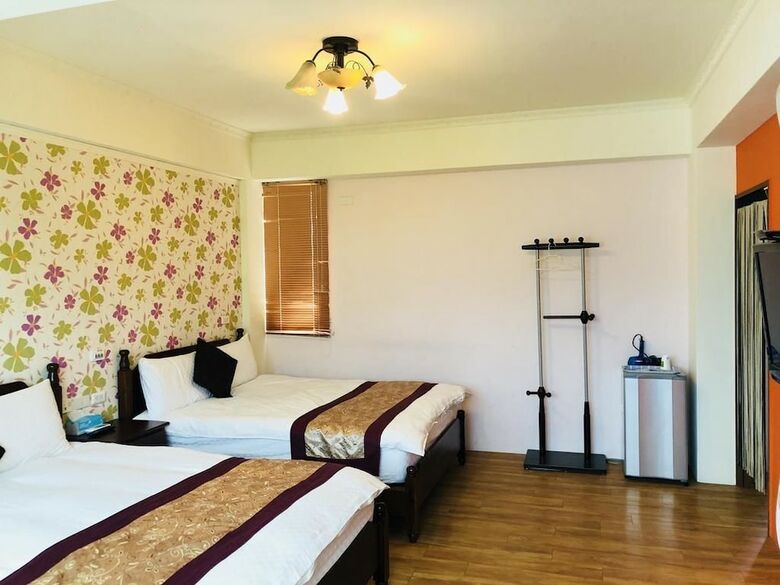 Bed & Breakfast Corner Love Homestay