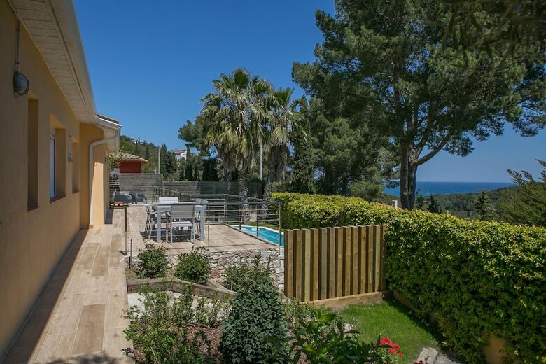 Villa Iris Y Bastien