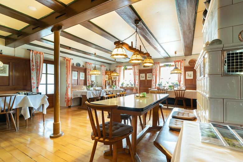 Hotel-landgasthof Zum Pflug