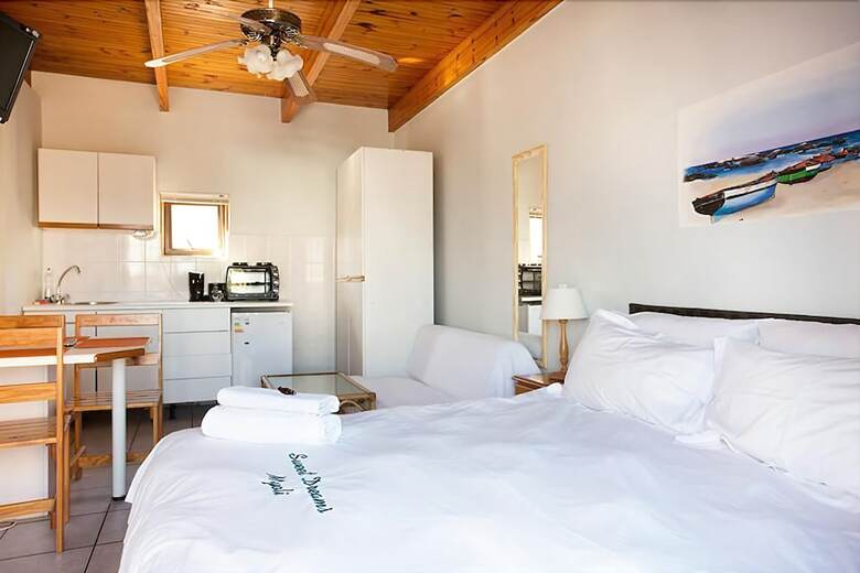 Hotel Bedandbeach.capetown
