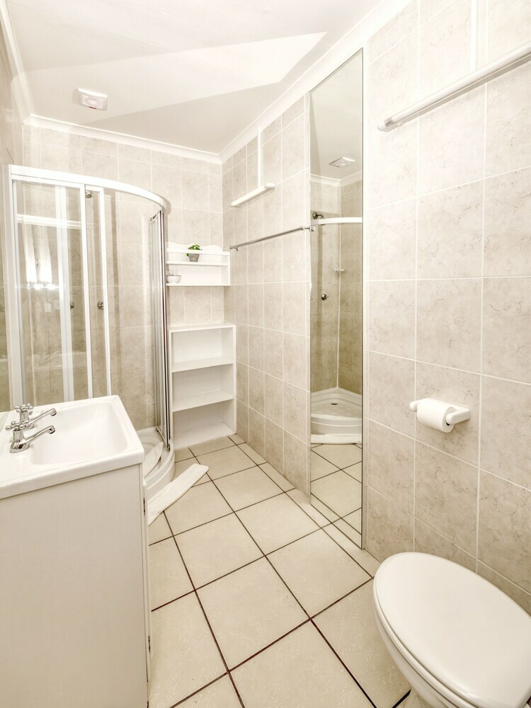 Bed & Breakfast Mermaid Guest House