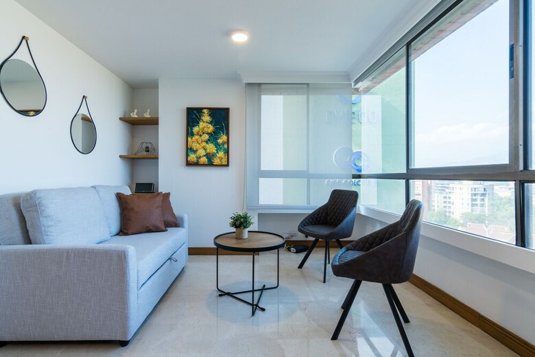 Apartamentos Alcazar de Oviedo By Nomad Guru