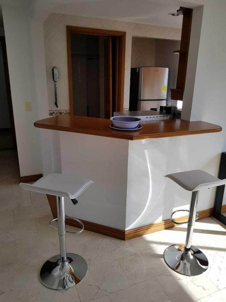 Apartamentos Alcazar de Oviedo By Nomad Guru