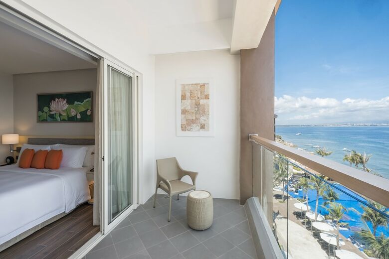 Hotel Dusit Thani Mactan Cebu Resort