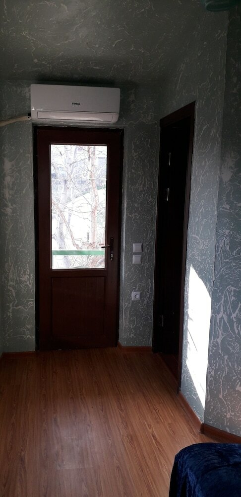 Hotel Areni House B&B
