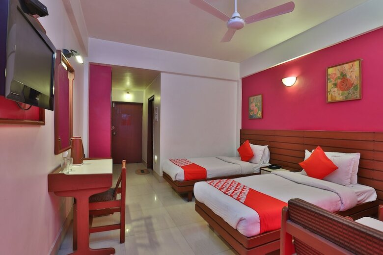 Oyo 24534 Hotel President