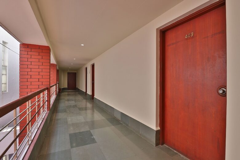 Oyo 24534 Hotel President