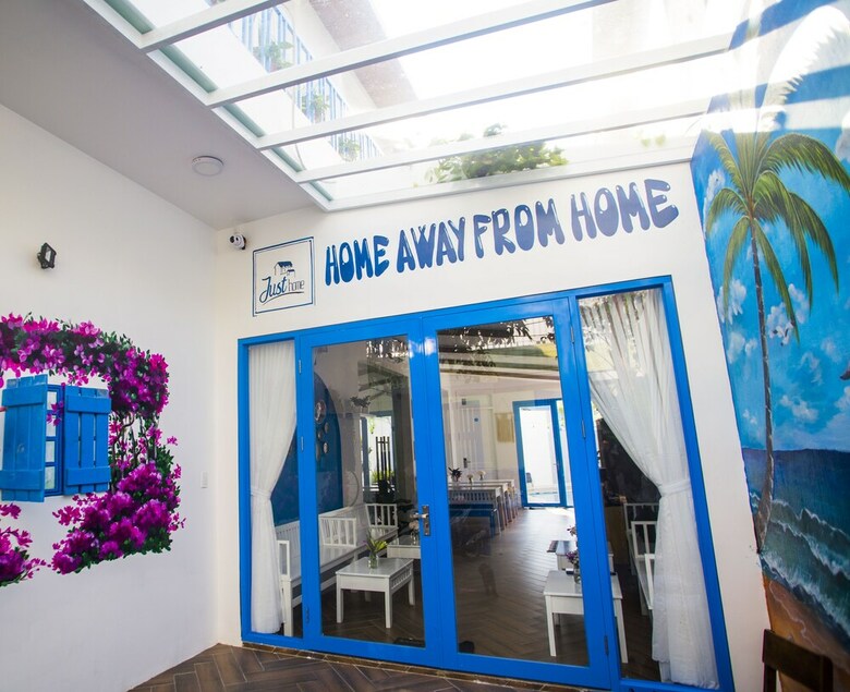 Hostal Just Home - Hostel