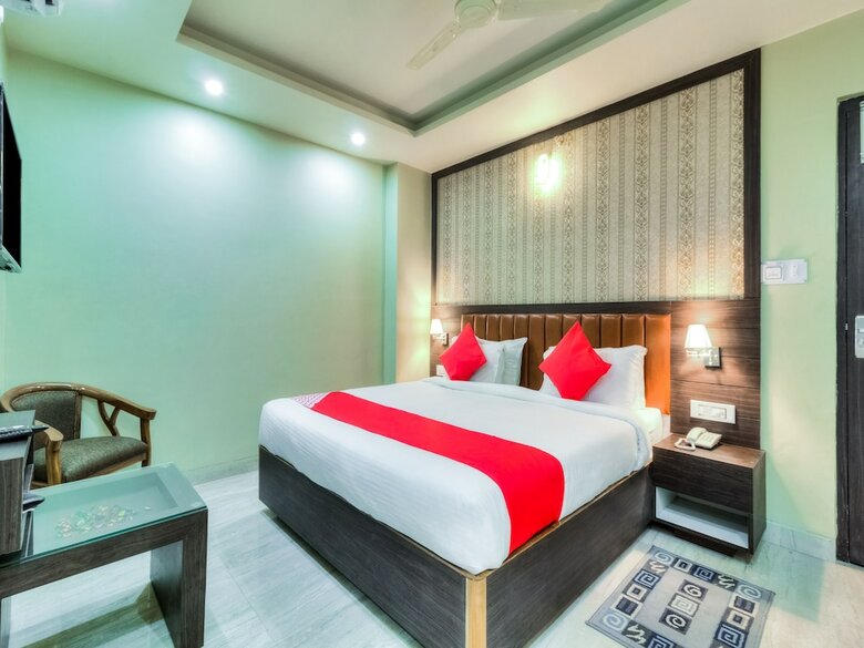 Hotel Capital O 28710 Mamta International