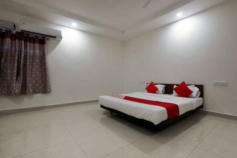 Hotel Oyo 28765 Green Stone