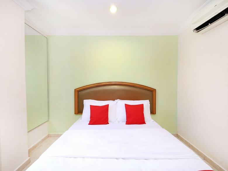 Oyo 775 Hotel Sahara Inn