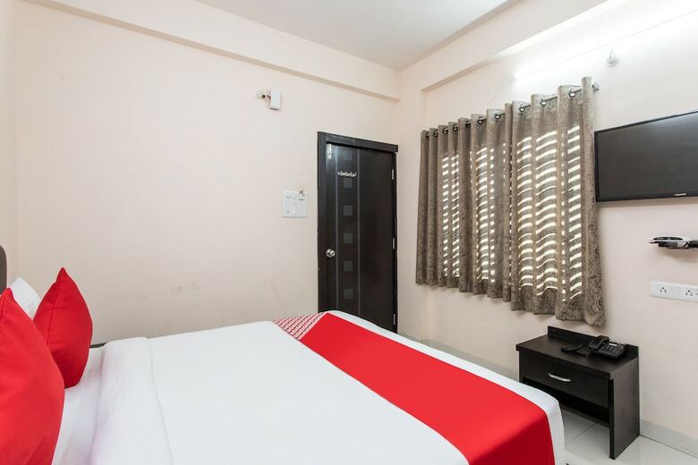 Oyo 27654 Hotel Grand Valley