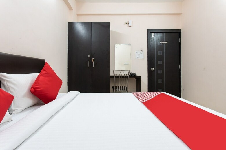 Oyo 27654 Hotel Grand Valley