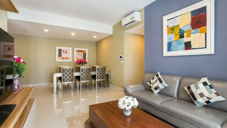 Mk Rivergate Apartment
