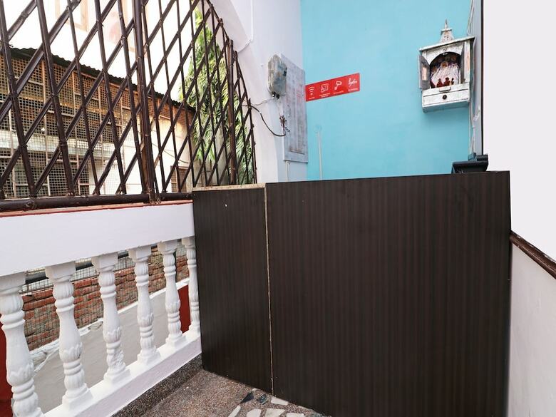 Oyo 24489 Hotel Greenwood