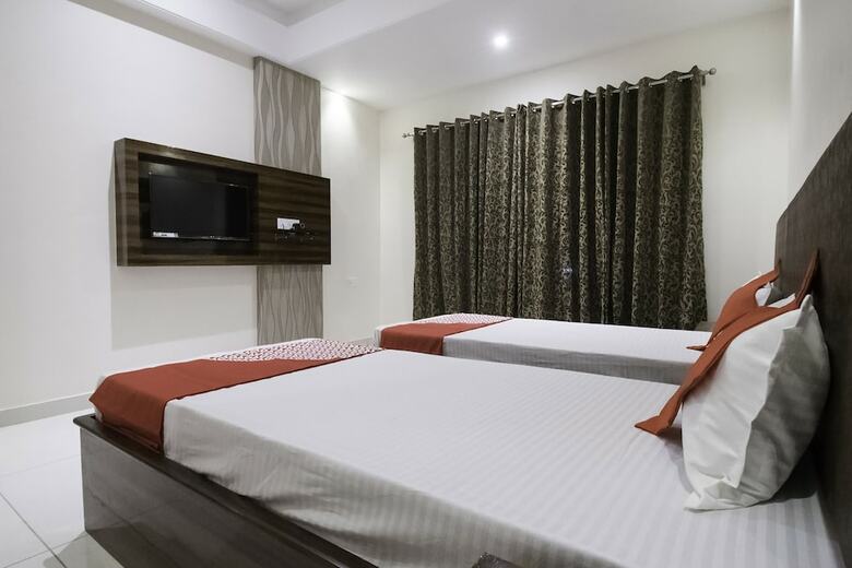 Hotel Oyo 23571 Jai Bhawani