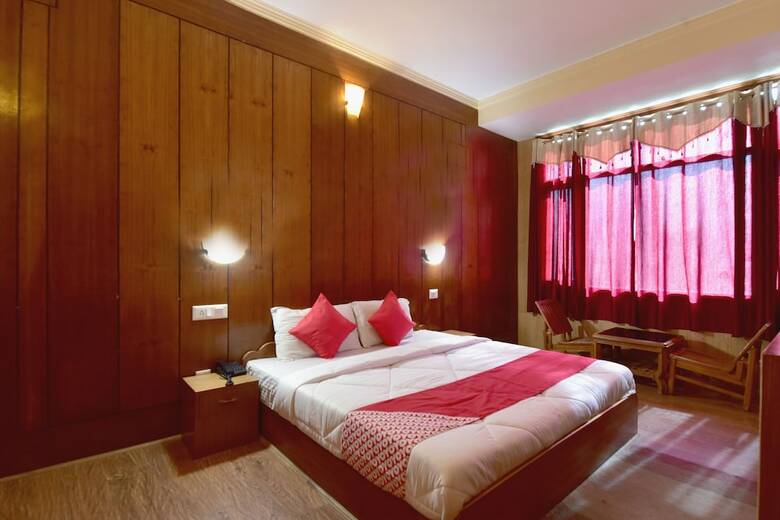 Oyo 4838 Hotel The Valerian