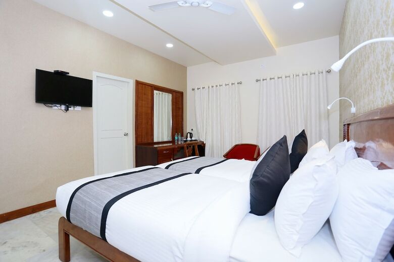 Hotel Capital O 28467 Kumily Gate