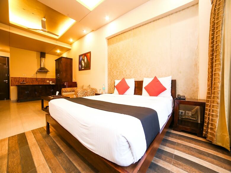 Hotel Capital O 928 Villa@43