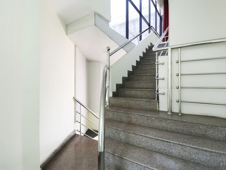 Hotel Oyo 27738 Ghala Residency Inn