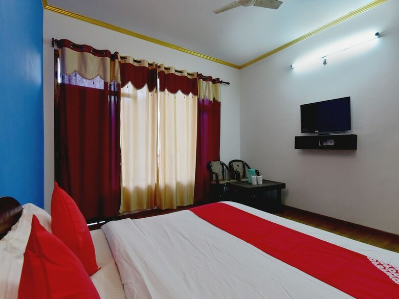 Oyo 18411 Hotel Aarya