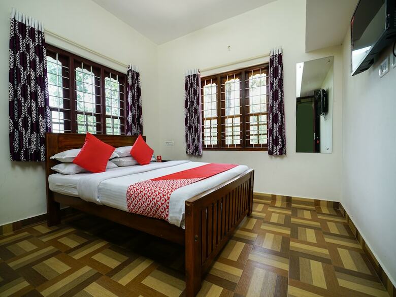 Hotel Oyo 13548 Leaf Garden Cottage