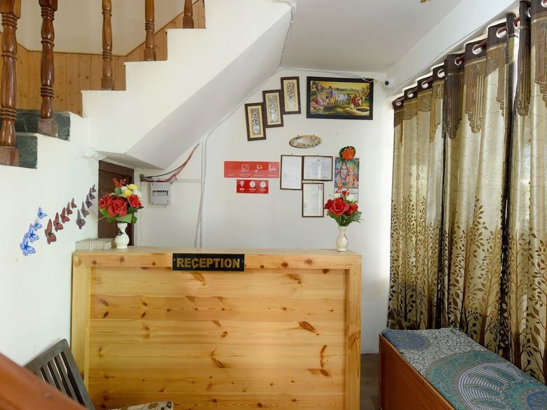 Hotel Oyo 18555 Yogesh Cottage Manali