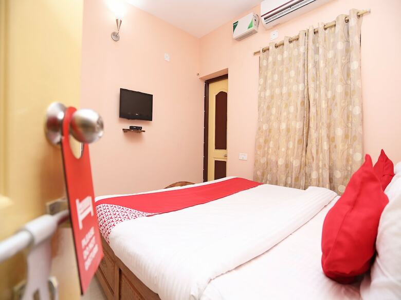 Oyo 26586 Hotel Ashiyana Lagoon