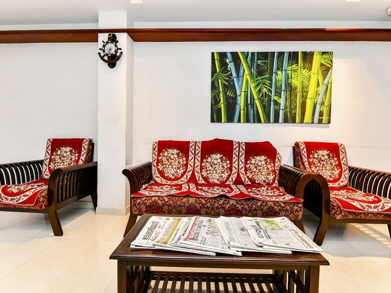 Oyo 28129 Hotel Mjm International