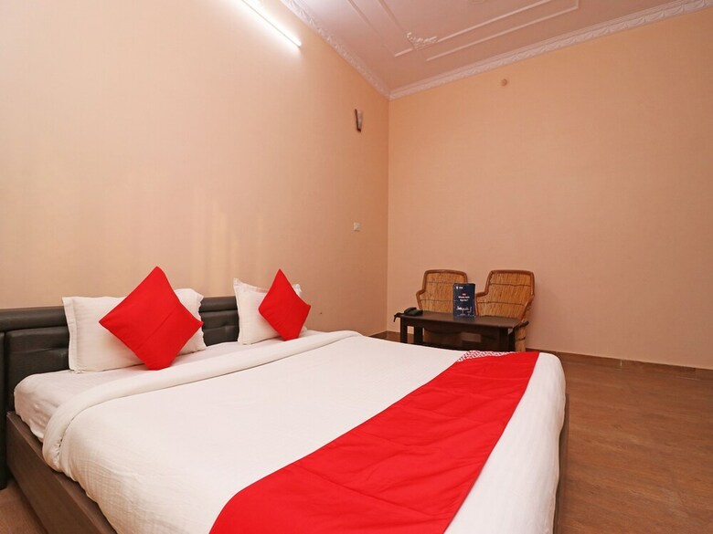 Hotel Oyo 24145 Haveli Amar Niwas