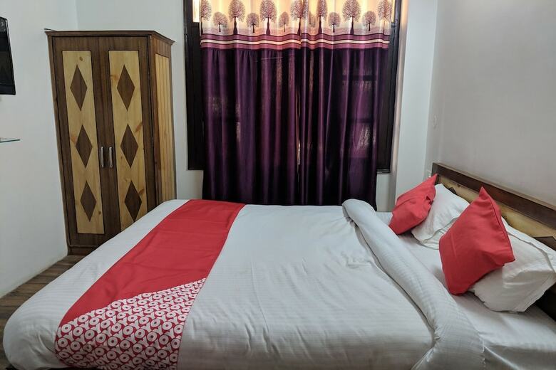Hotel Oyo 24660 Mahasu Villa